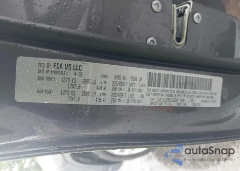 2019 Jeep Cherokee Latitude Plus z USA, uszkodzony, nr VIN 1C4PJMLB7KD195591